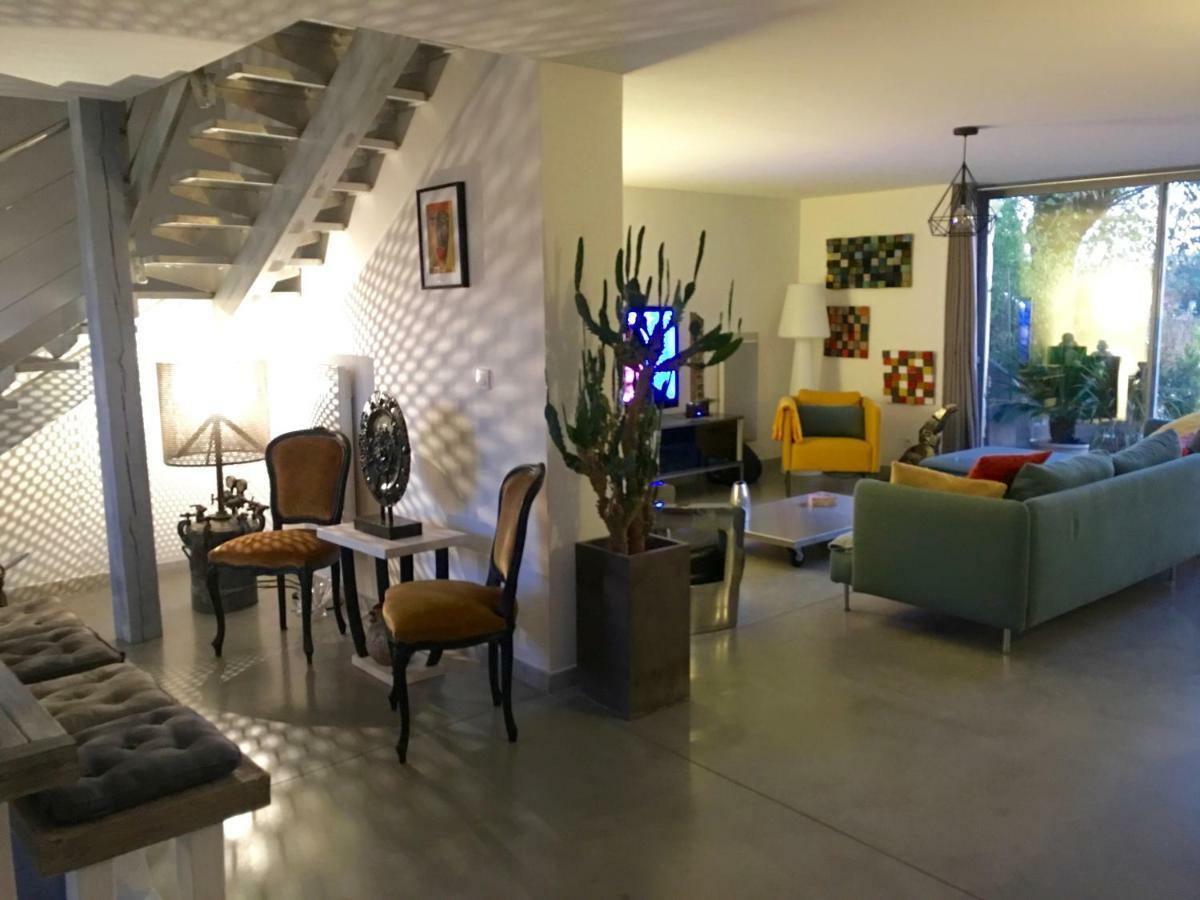 Maison Du Bois Breton Camblanes-et-Meynac Eksteriør billede